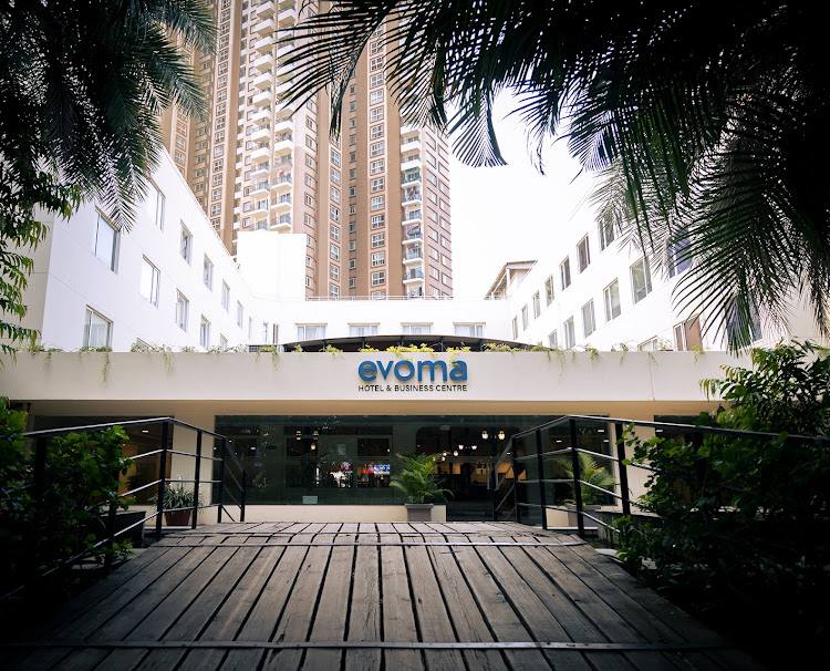 Featherlite Evoma photo 1