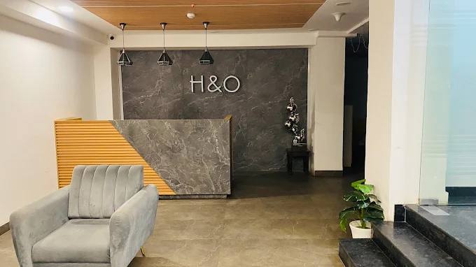 Hub and Oak photo 1